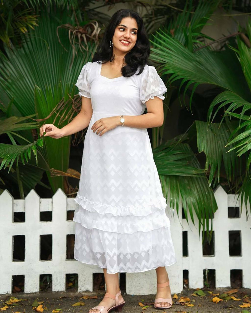 Queenenterprise Women Ethnic Dress White Midi/Calf Length Dress - Buy  Queenenterprise Women Ethnic Dress White Midi/Calf Length Dress Online at  Best Prices in India | Flipkart.com