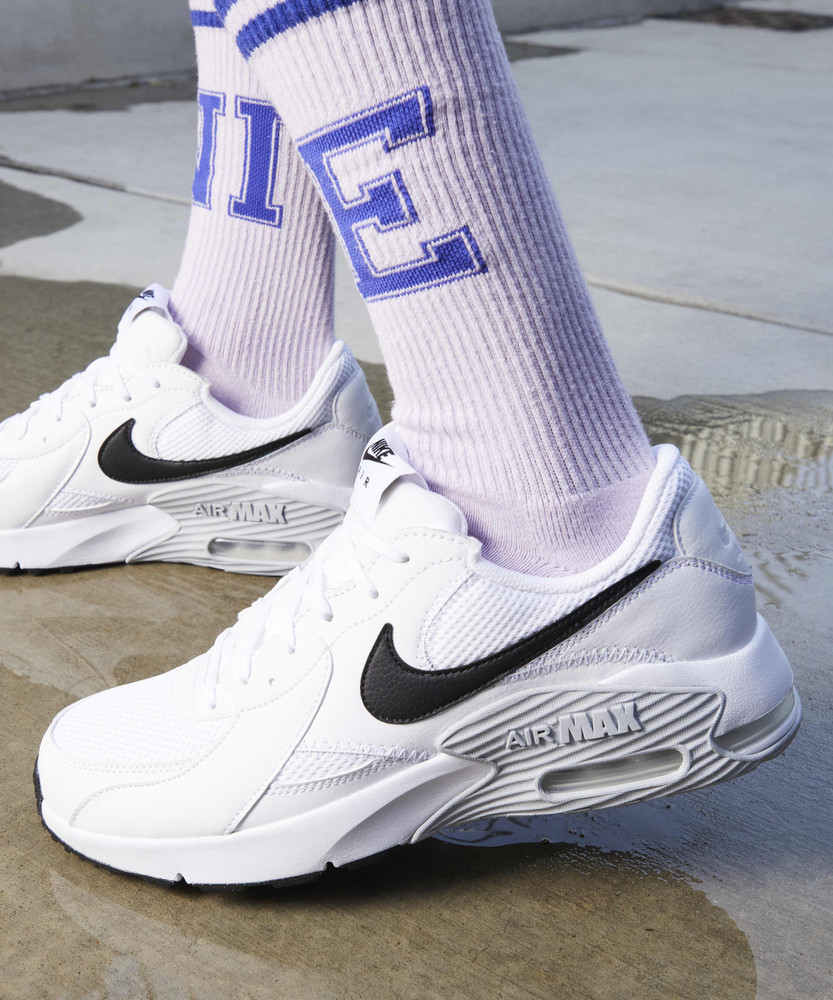 white nike air max excee