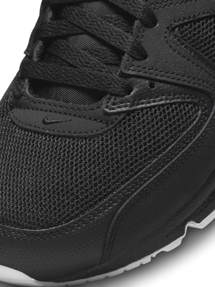 air max command all black